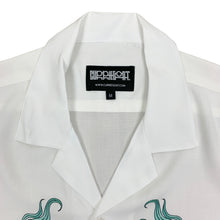 Load image into Gallery viewer, -Button Up Foo Lion Shirt-